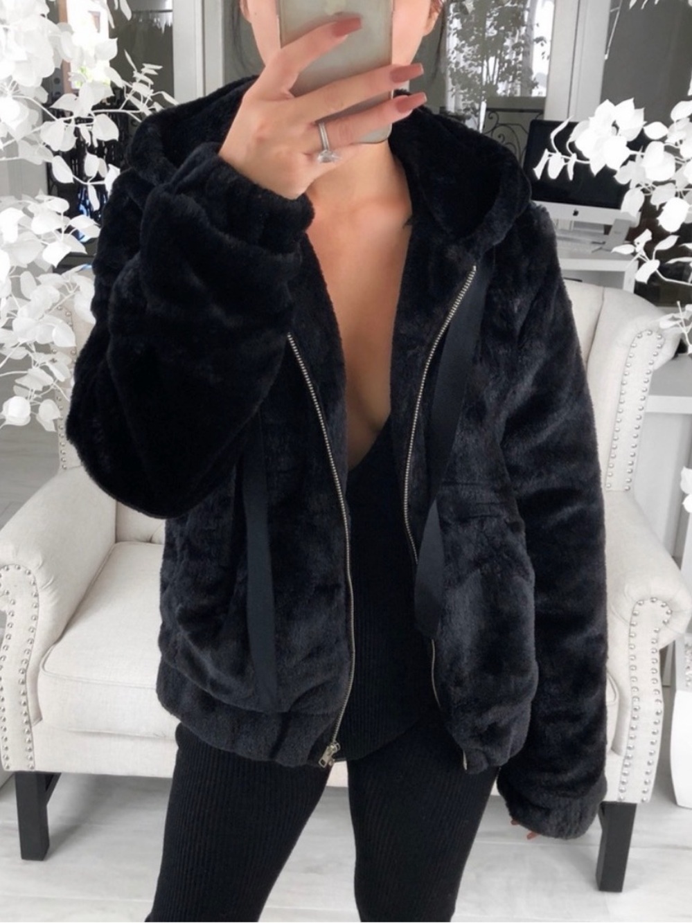 ekAttire Bear Jacket - Black Faux Fur Zip-Up